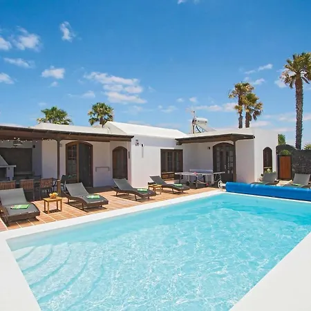 Alicia Villa Puerto del Carmen (Lanzarote)
